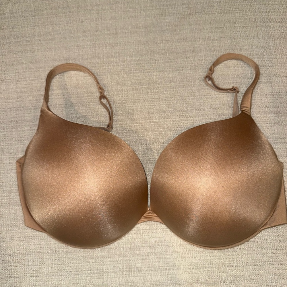SKIMS Ultimate Teardrop Underwire Push-Up Bra